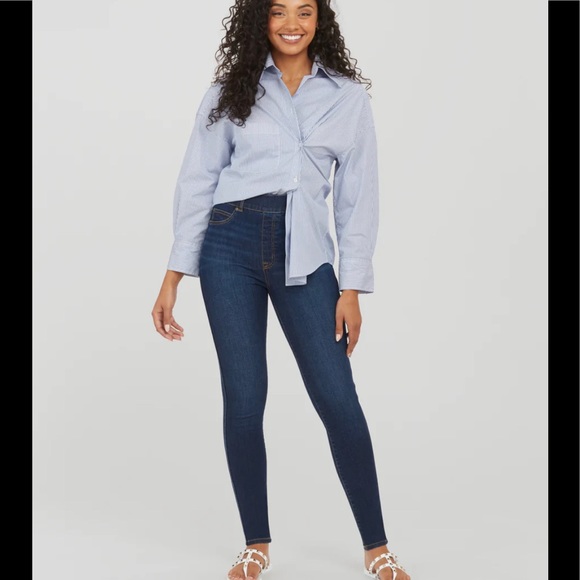 SPANX Ankle Skinny Jeans in Midnight Shade - Picture 1 of 8